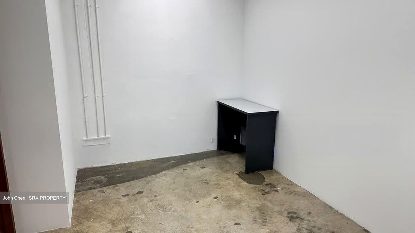 Oxley Bizhub (D14), Office #579593521